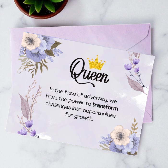 Queen My Beauty Gift Box Greeting Card